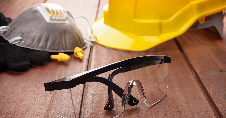 Gafas de Seguridad: Un Escudo para los Ojos en el Lugar de Trabajo 
